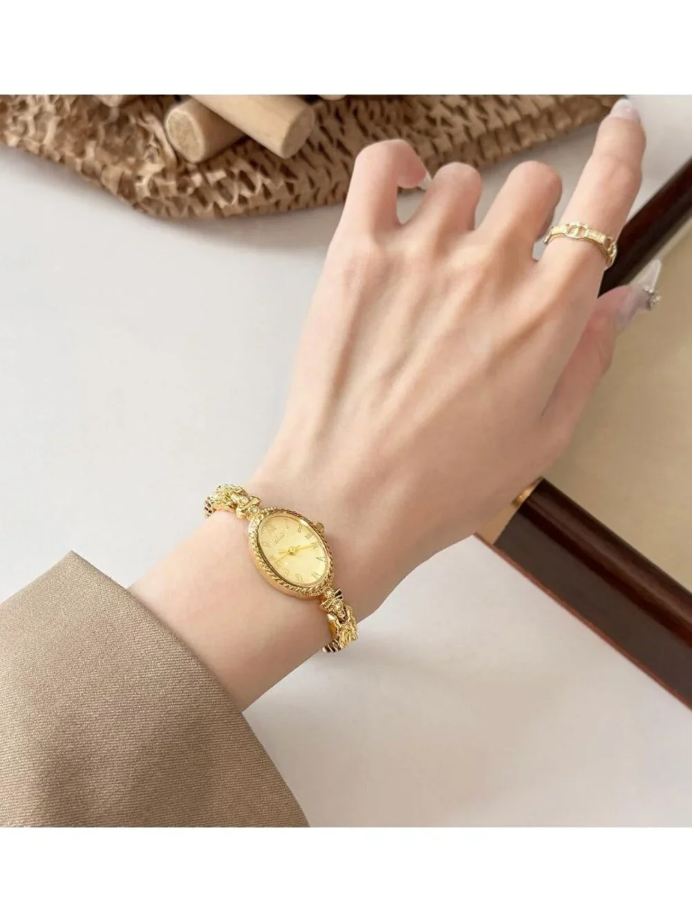 Women's Gray Vintage Dainty Oval Dress Roman Numeral Dial Analog Quartz Watch